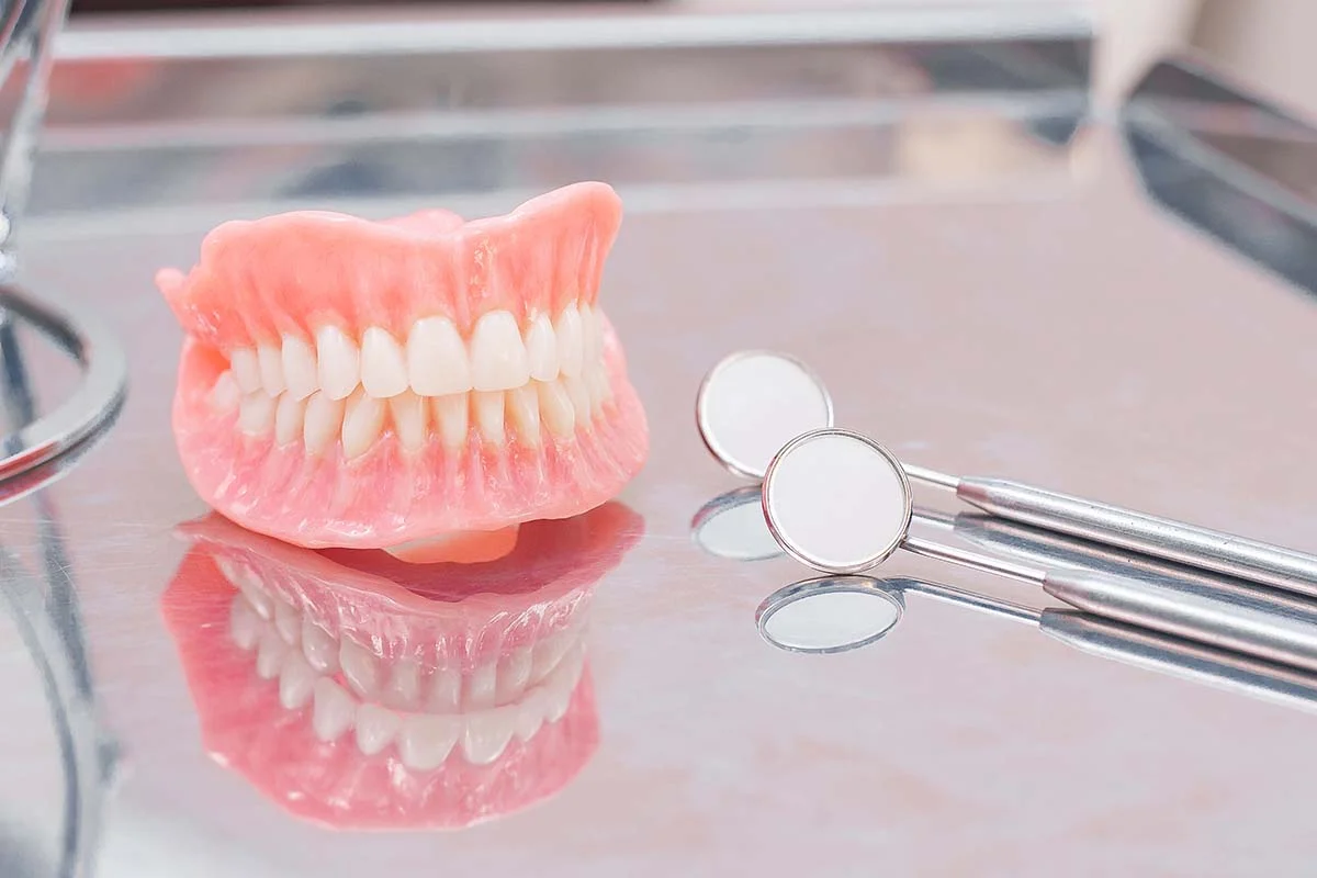 Conventional full dentures